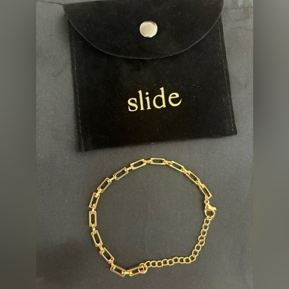 SLIDE Jewelry - 🔥NWOT 18k Gold Plating Bracelet Stainless Steel Base Waterproof Tarnish Free 🔥